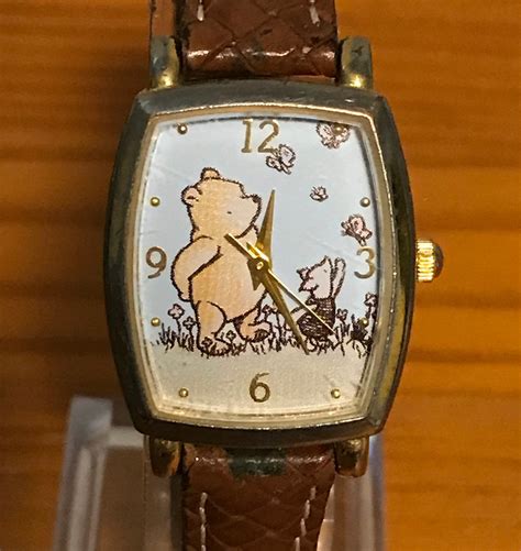 winnie the pooh piglet watch